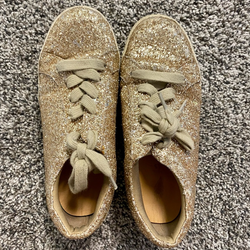 Kids Volatile Shoes ✨